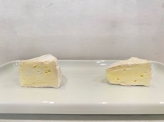 画像2: 白カビチーズ　カマンベールタイプ（120g） (2)